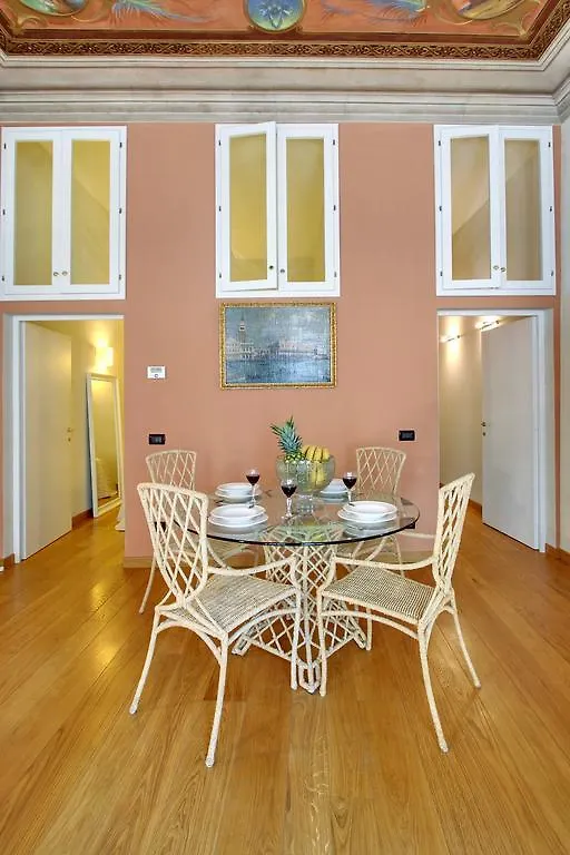 Orlando Palace Apartments Florence